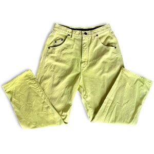 Vintage lime green Women’s High Rise Silver Lake Wrangler Jeans | RARE